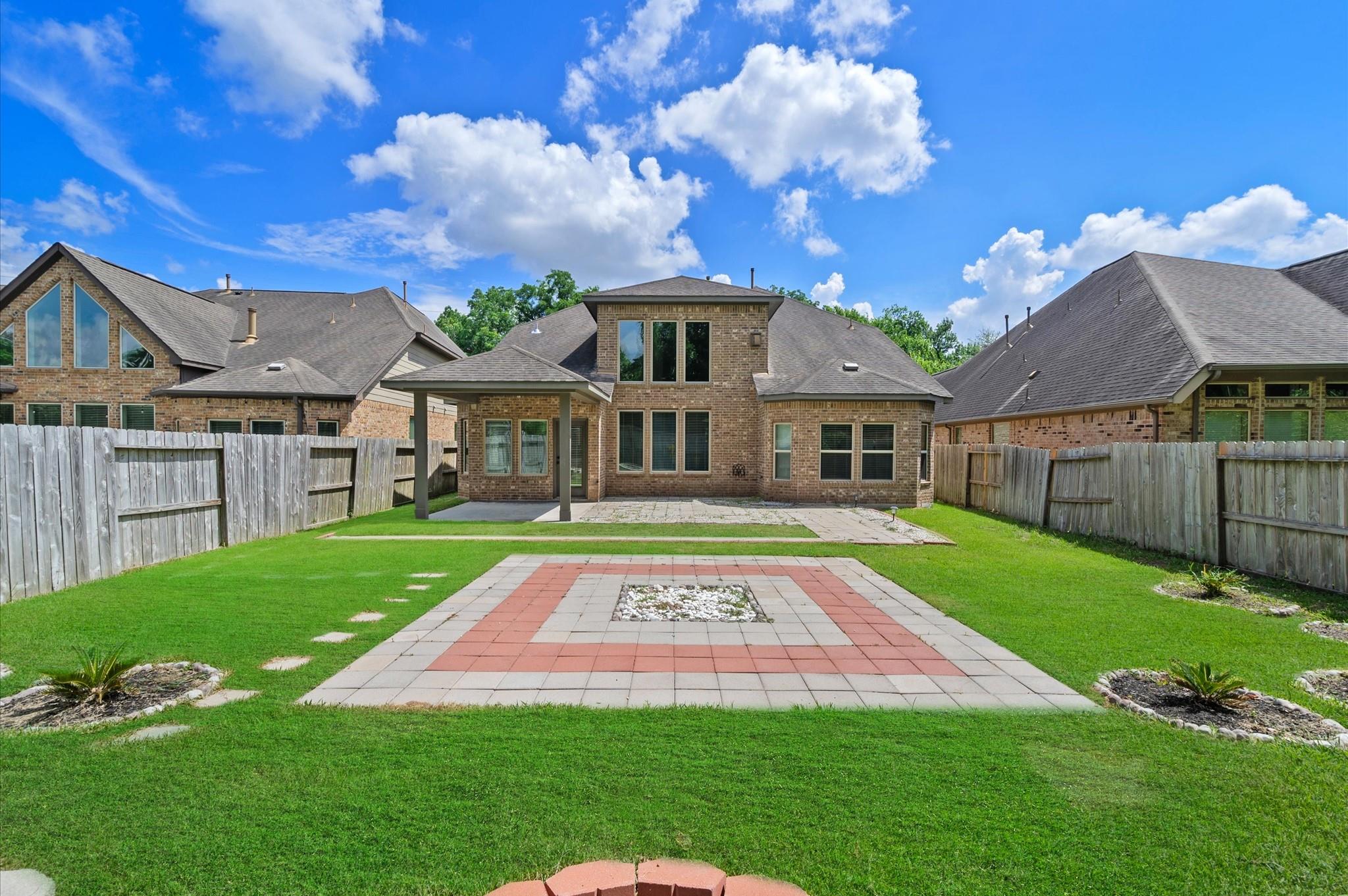 2827 Monarch Crossing