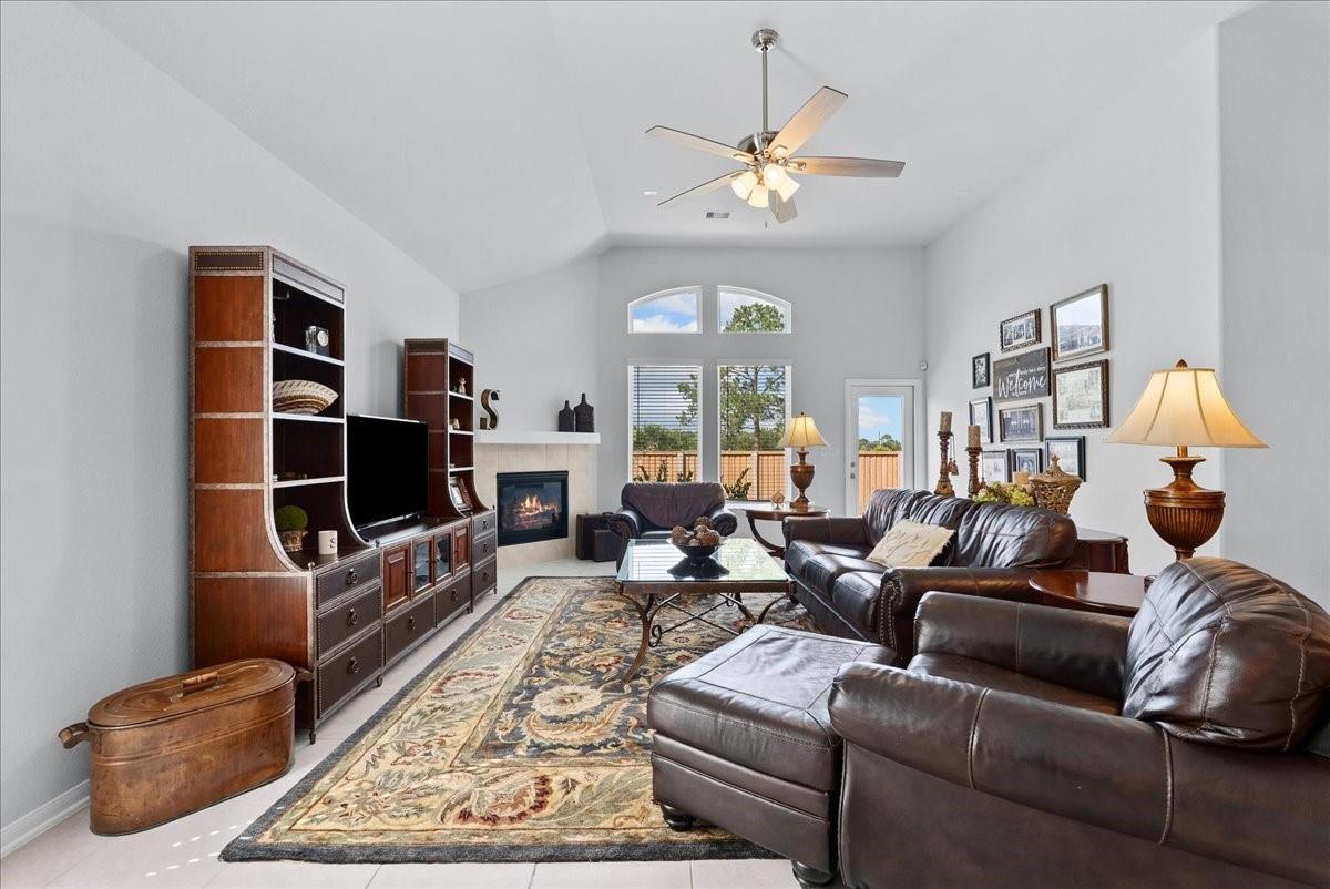 4907 Autumn Hills Trail