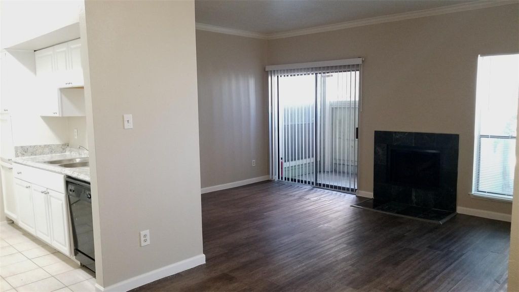 Photo of 6602 Harbor Town Drive #1103, Houston, TX 77036 (MLS # 52231177)