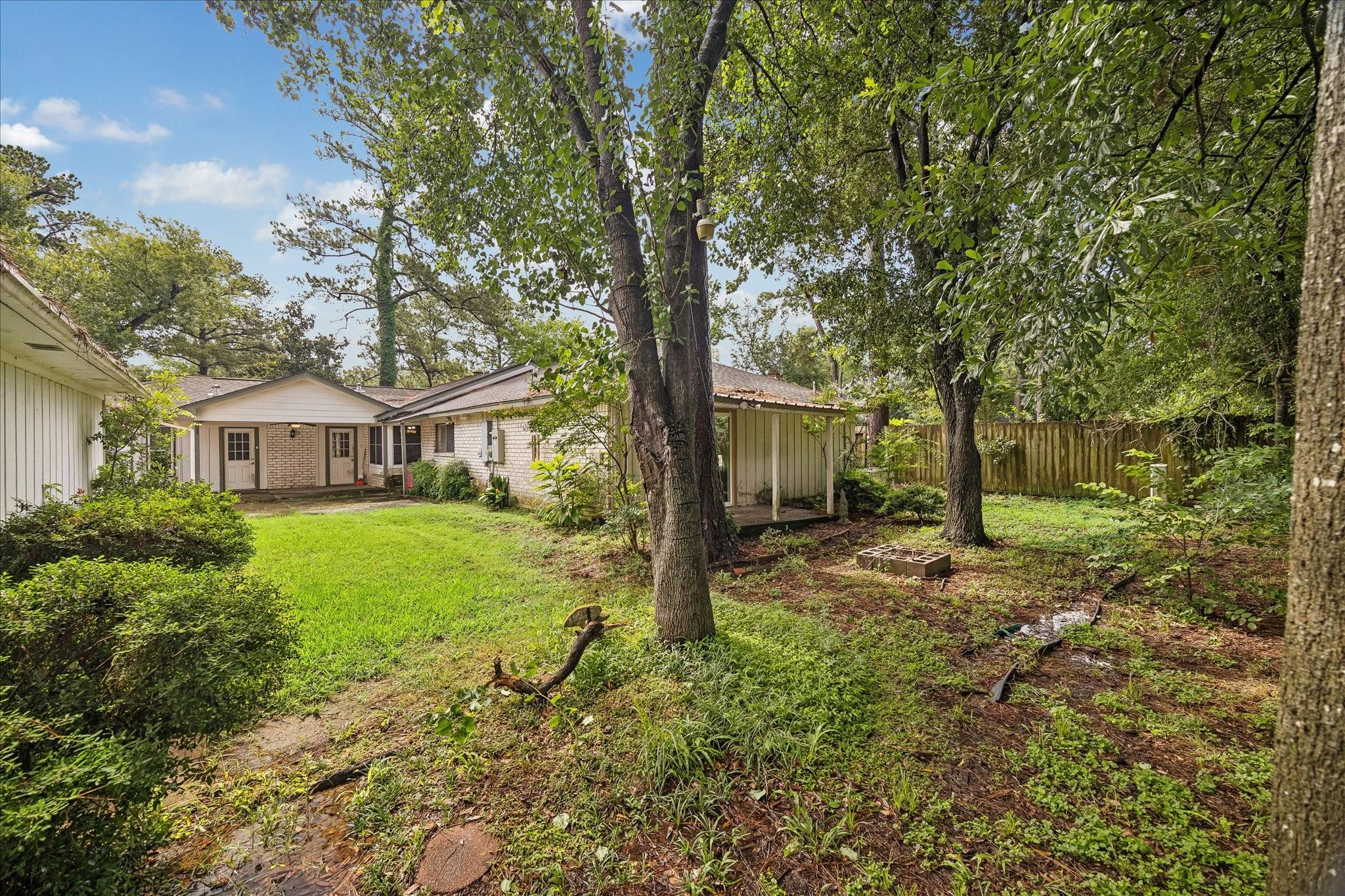 17803 Loring Lane
