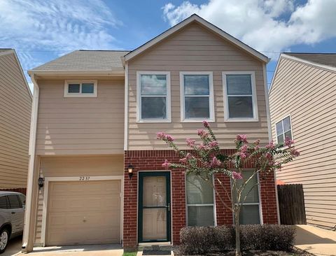 Photo of 2237 Naomi St St, Houston, TX 77054 (MLS # 27512931)