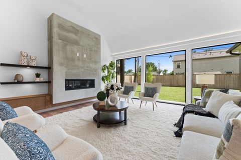 Tiny photo for 6711 Housman Street, Houston, TX 77055 (MLS # 62520901)