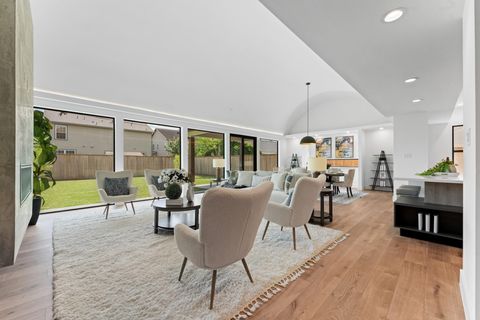 Tiny photo for 6711 Housman Street, Houston, TX 77055 (MLS # 62520901)