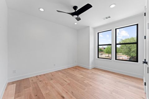 Tiny photo for 6711 Housman Street, Houston, TX 77055 (MLS # 62520901)