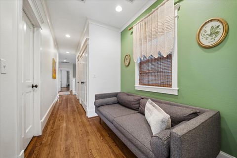 Tiny photo for 638 W 17th Street, Houston, TX 77008 (MLS # 97109549)