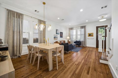 Tiny photo for 638 W 17th Street, Houston, TX 77008 (MLS # 97109549)