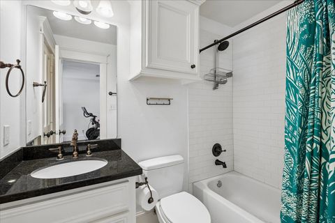 Tiny photo for 638 W 17th Street, Houston, TX 77008 (MLS # 97109549)