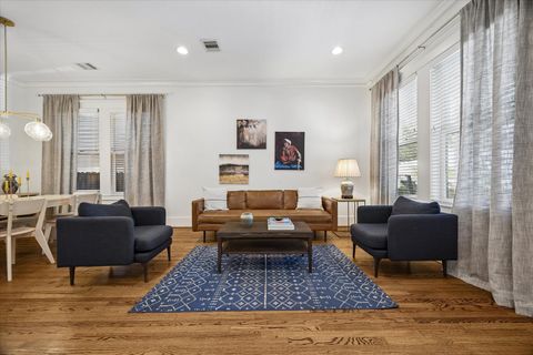 Tiny photo for 638 W 17th Street, Houston, TX 77008 (MLS # 97109549)