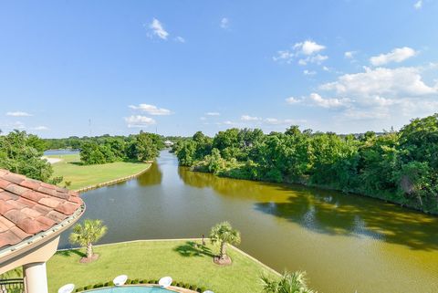 142 La Vie Drive Montgomery TX 77316