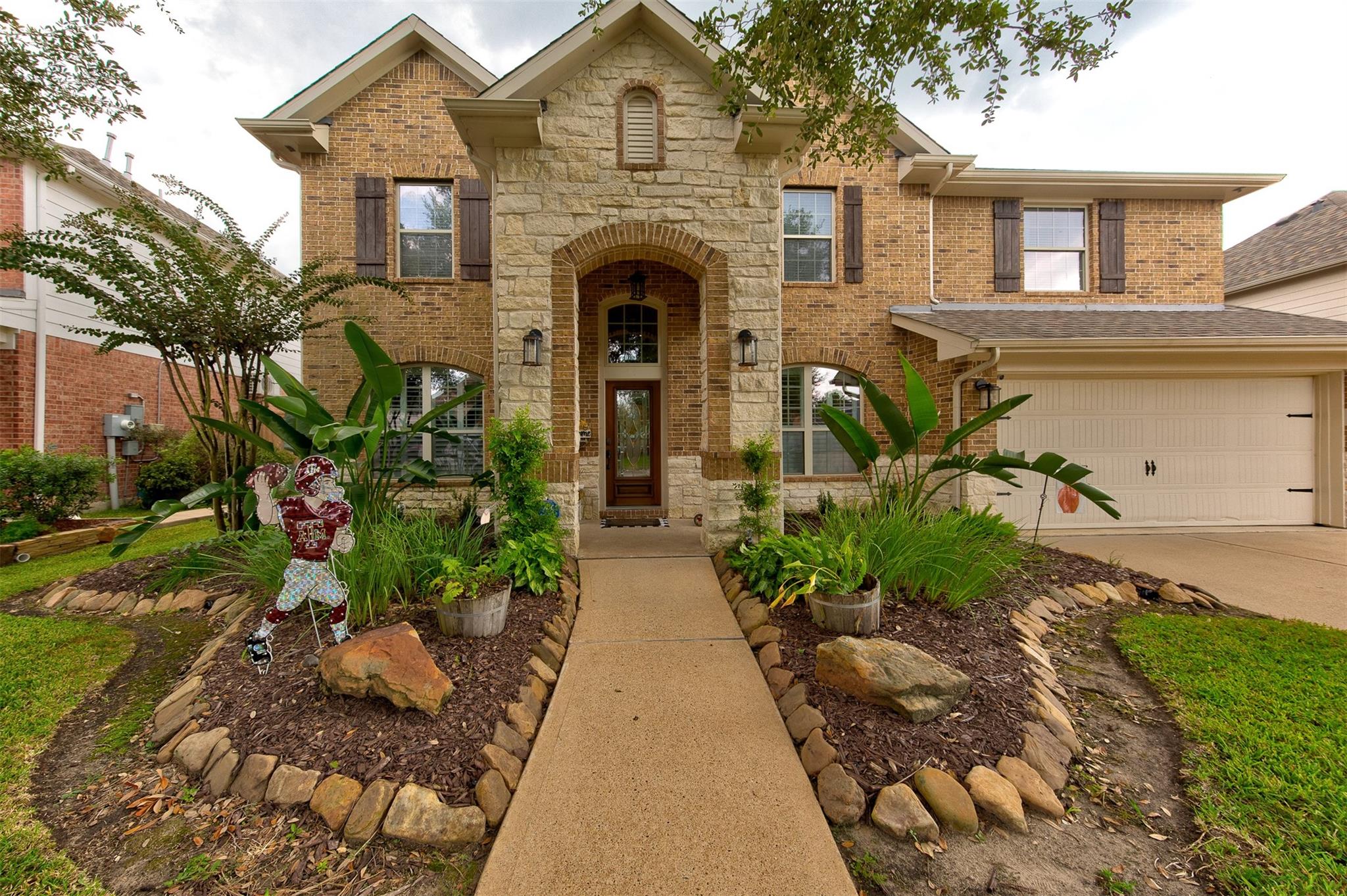 2116 Quiet Falls Lane