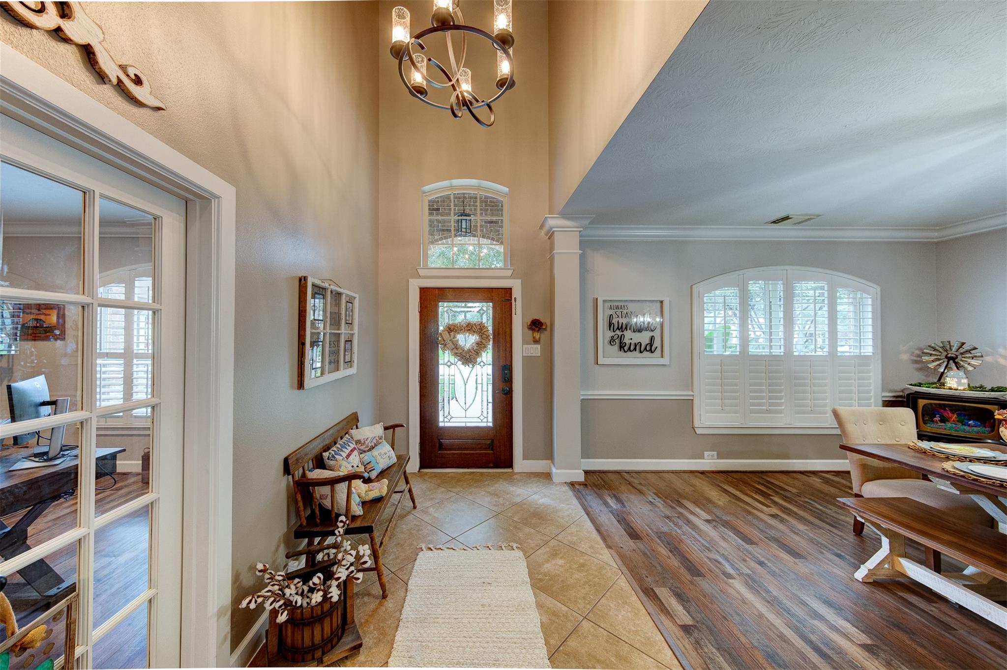 2116 Quiet Falls Lane