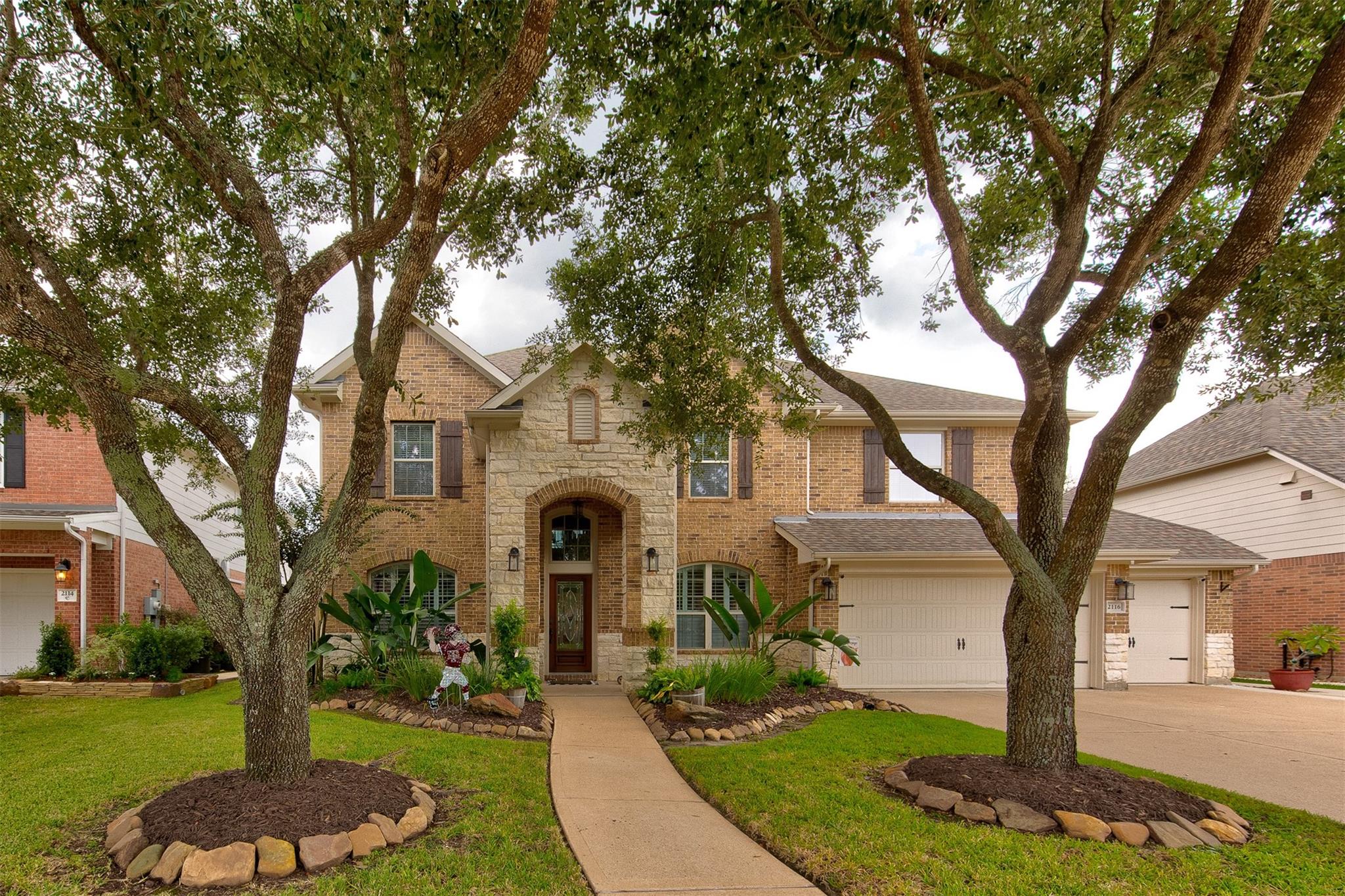 2116 Quiet Falls Lane