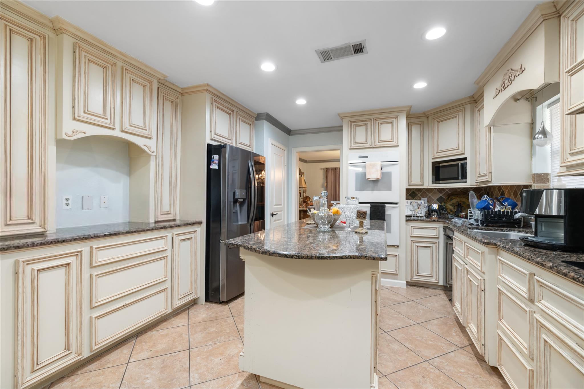 18118 Shadow Valley Drive