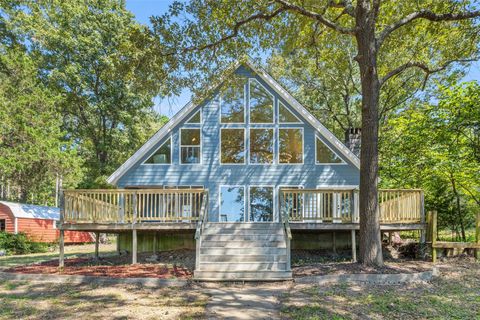 Photo of 869 Private Rd 6050, Crockett, TX 75835 (MLS # 13969055) Photo of 869 Private Rd 6050, Crockett, TX 75835 (MLS # 13969055)