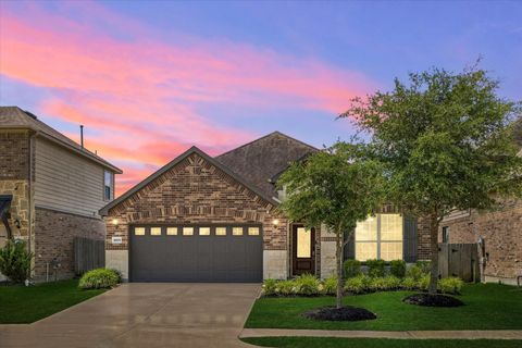 Photo of 24111 Kingdom Isle Lane, Katy, TX 77493 (MLS # 52519089)