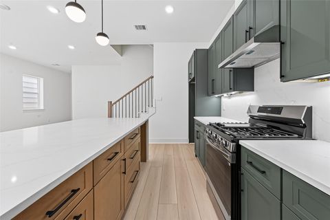 Tiny photo for 957 Highland Light Lane, Houston, TX 77091 (MLS # 11976330)