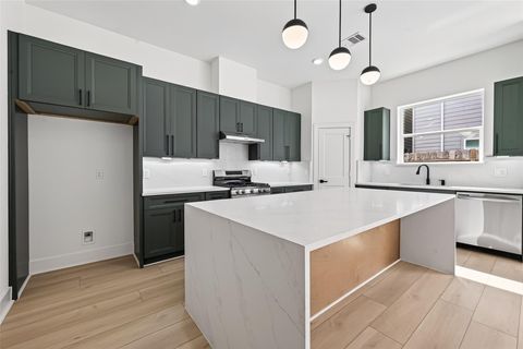 Tiny photo for 957 Highland Light Lane, Houston, TX 77091 (MLS # 11976330)