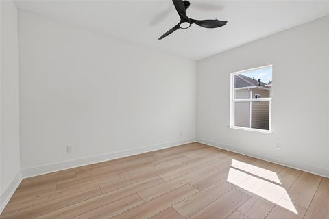 Tiny photo for 957 Highland Light Lane, Houston, TX 77091 (MLS # 11976330)