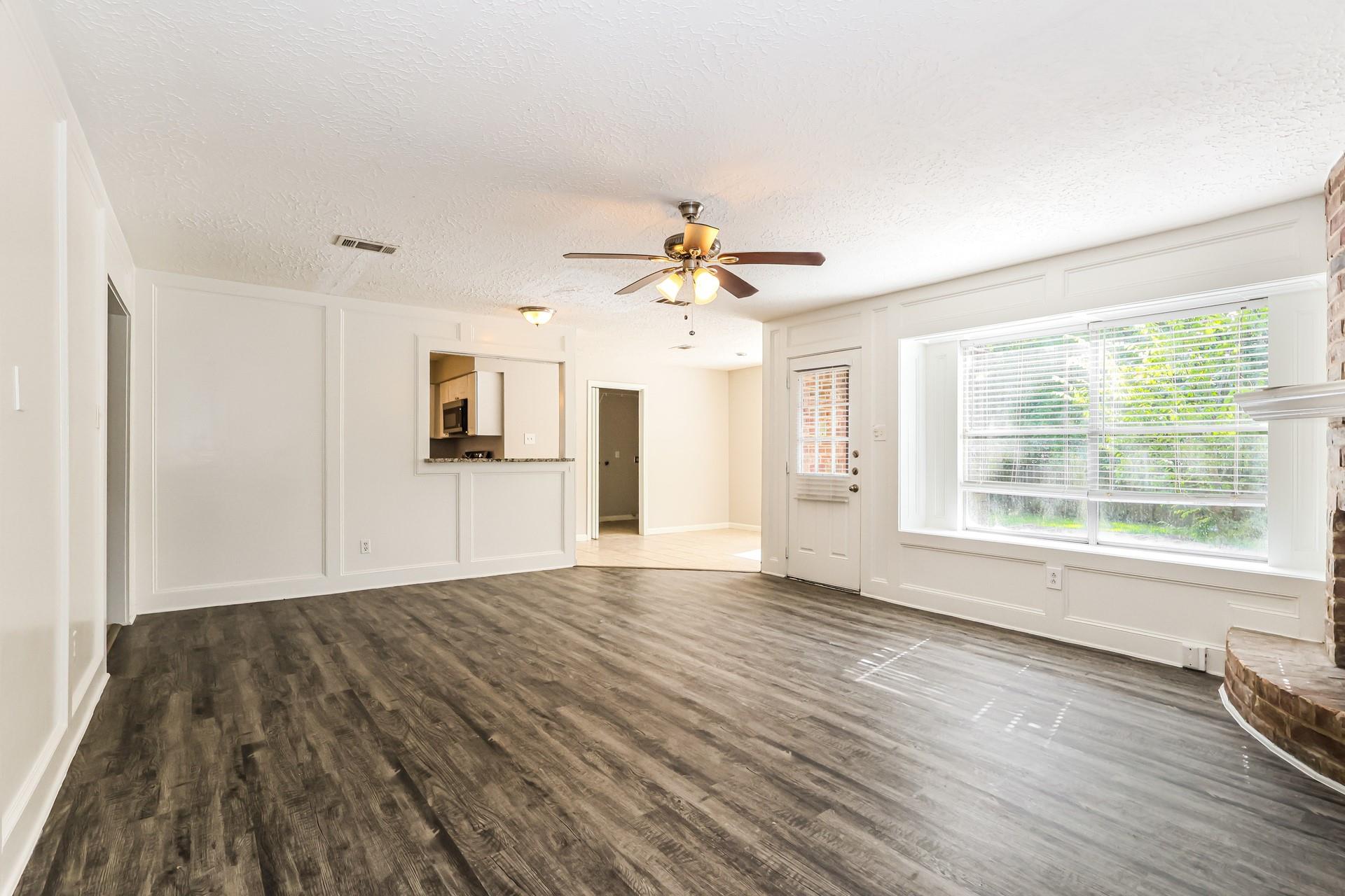 24106 Creekview Drive