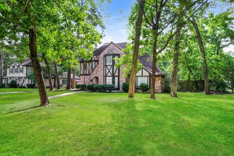 Photo of 24106 Creekview Drive, Spring, TX 77389 (MLS # 46851045)