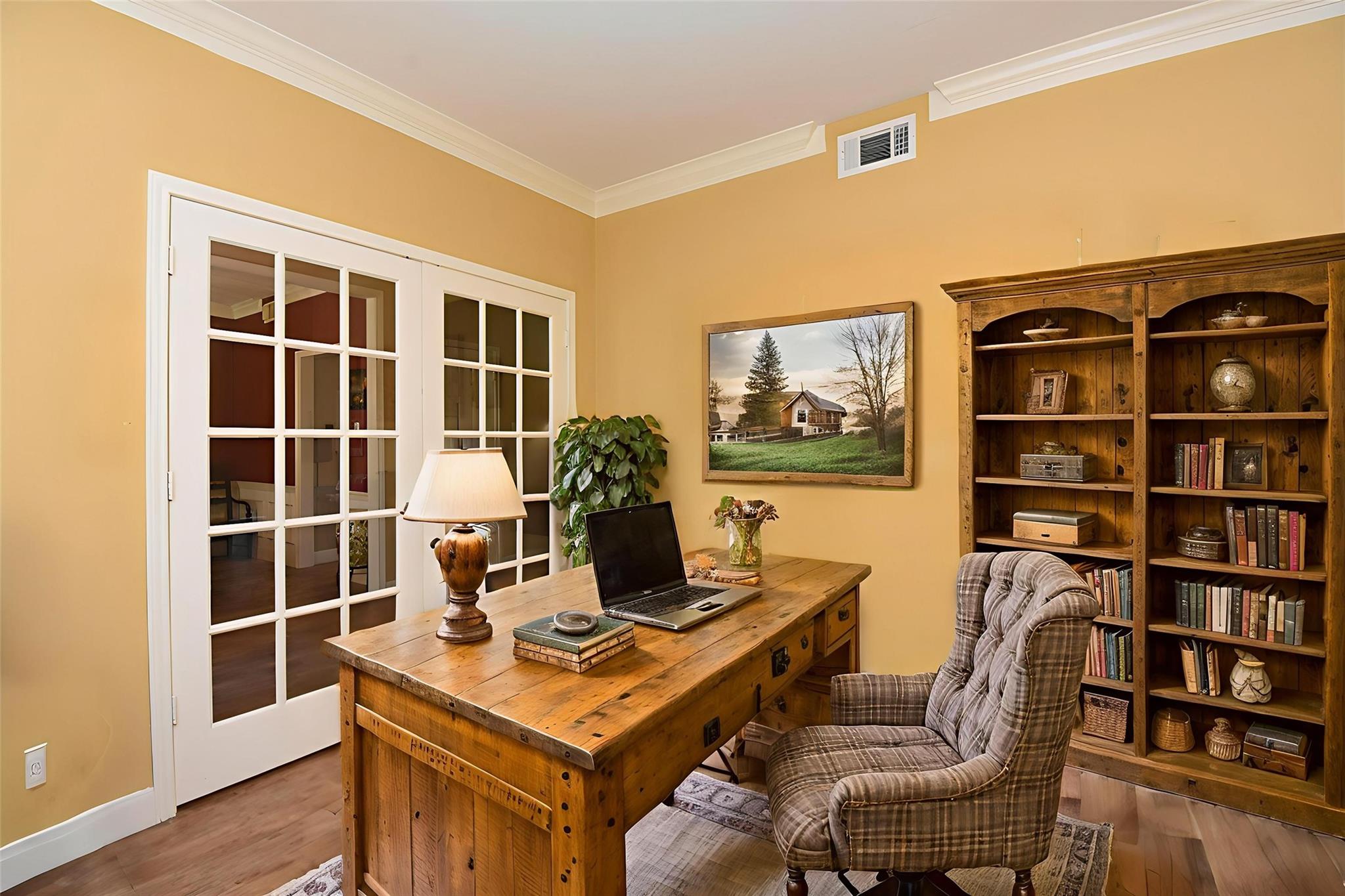 1810 Pebble Hill Court