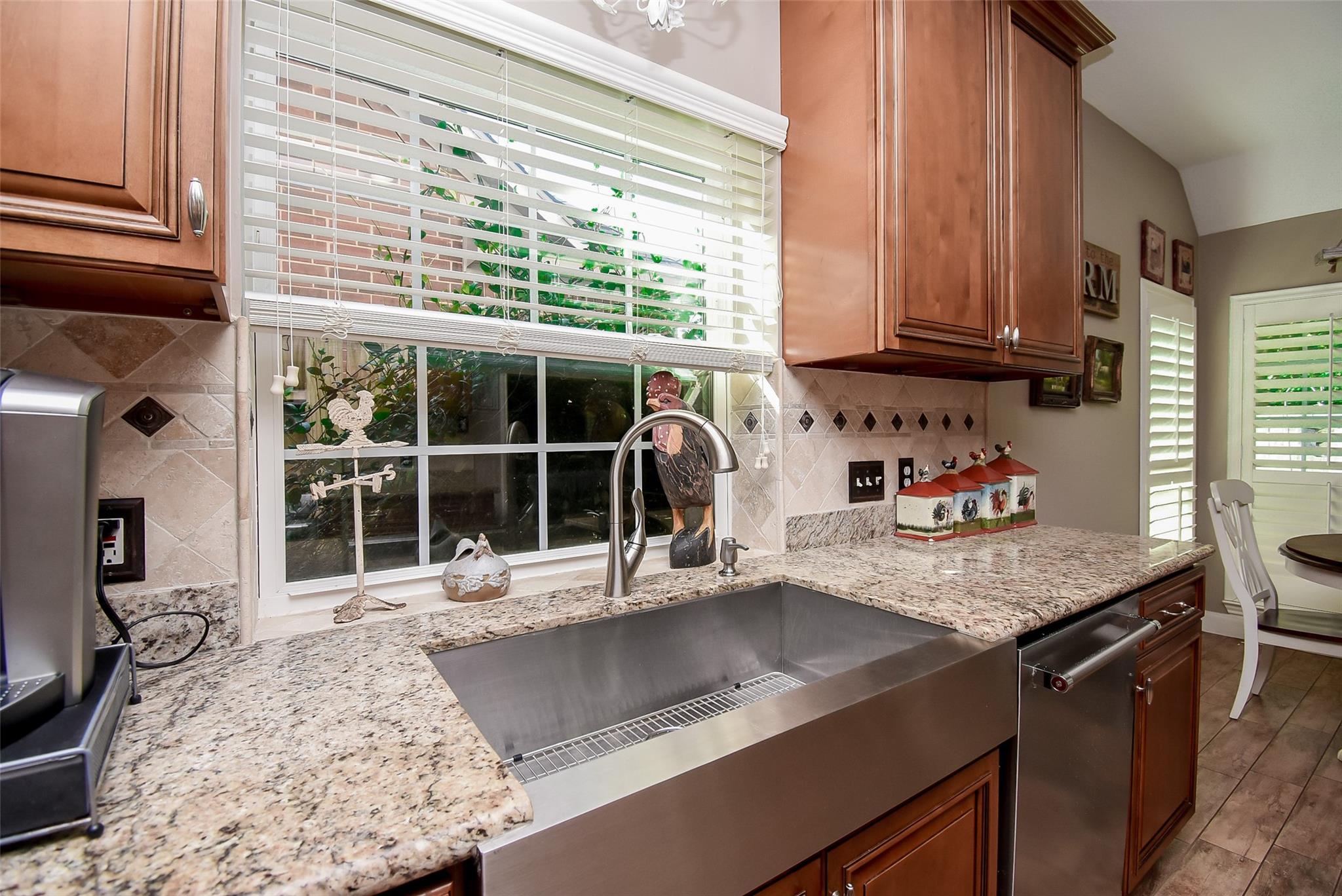 1810 Pebble Hill Court