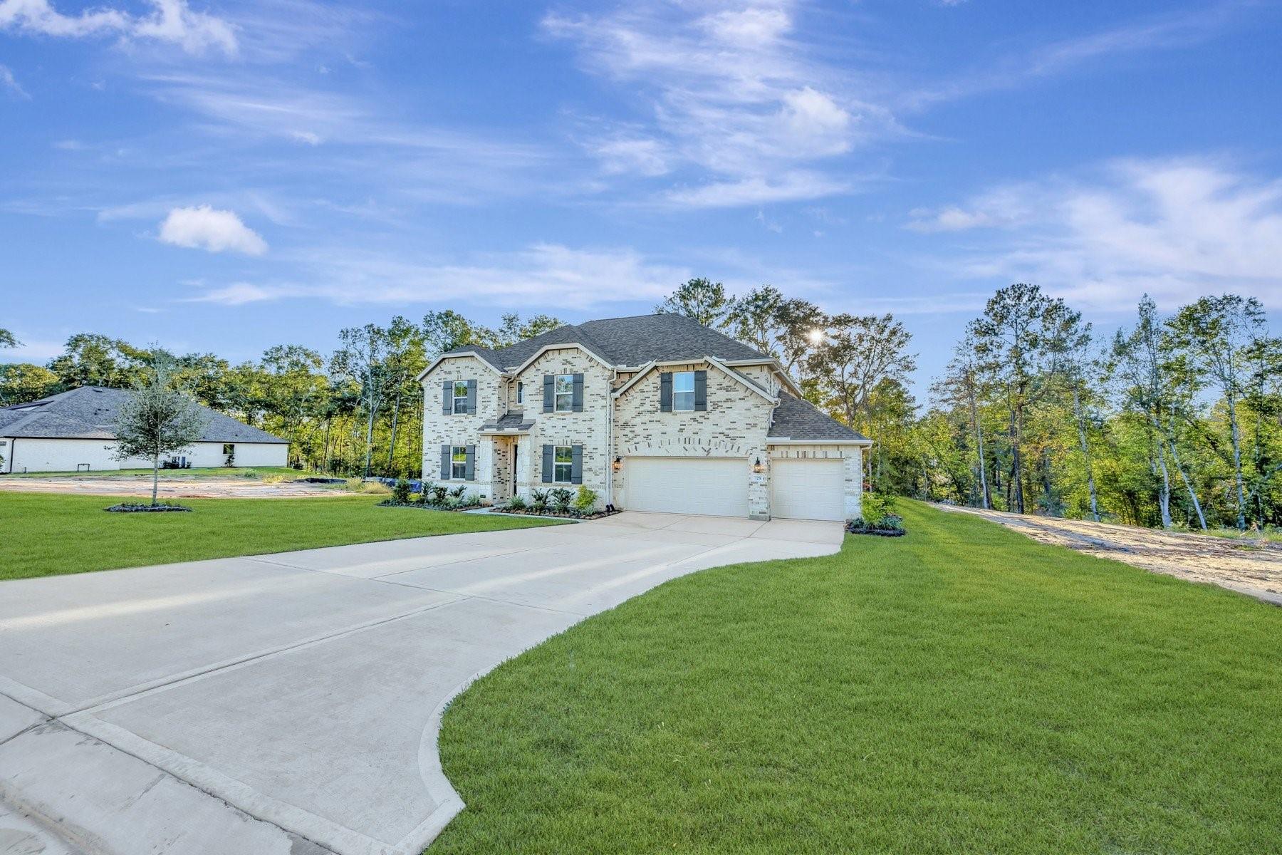 123 Roebuck Lane