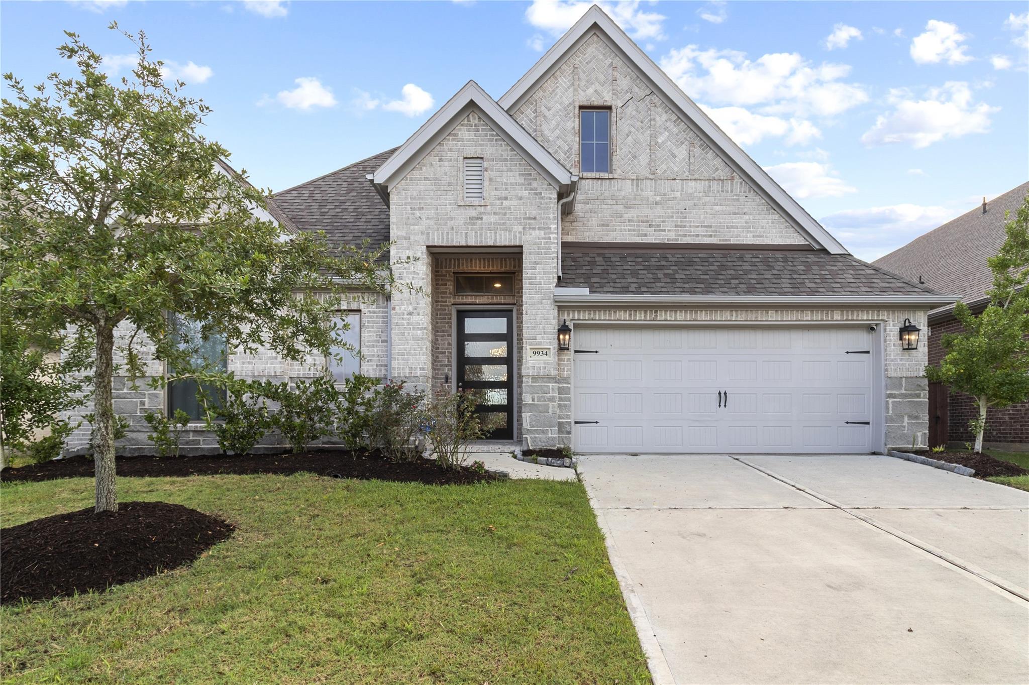 9934 Starry Night Lane