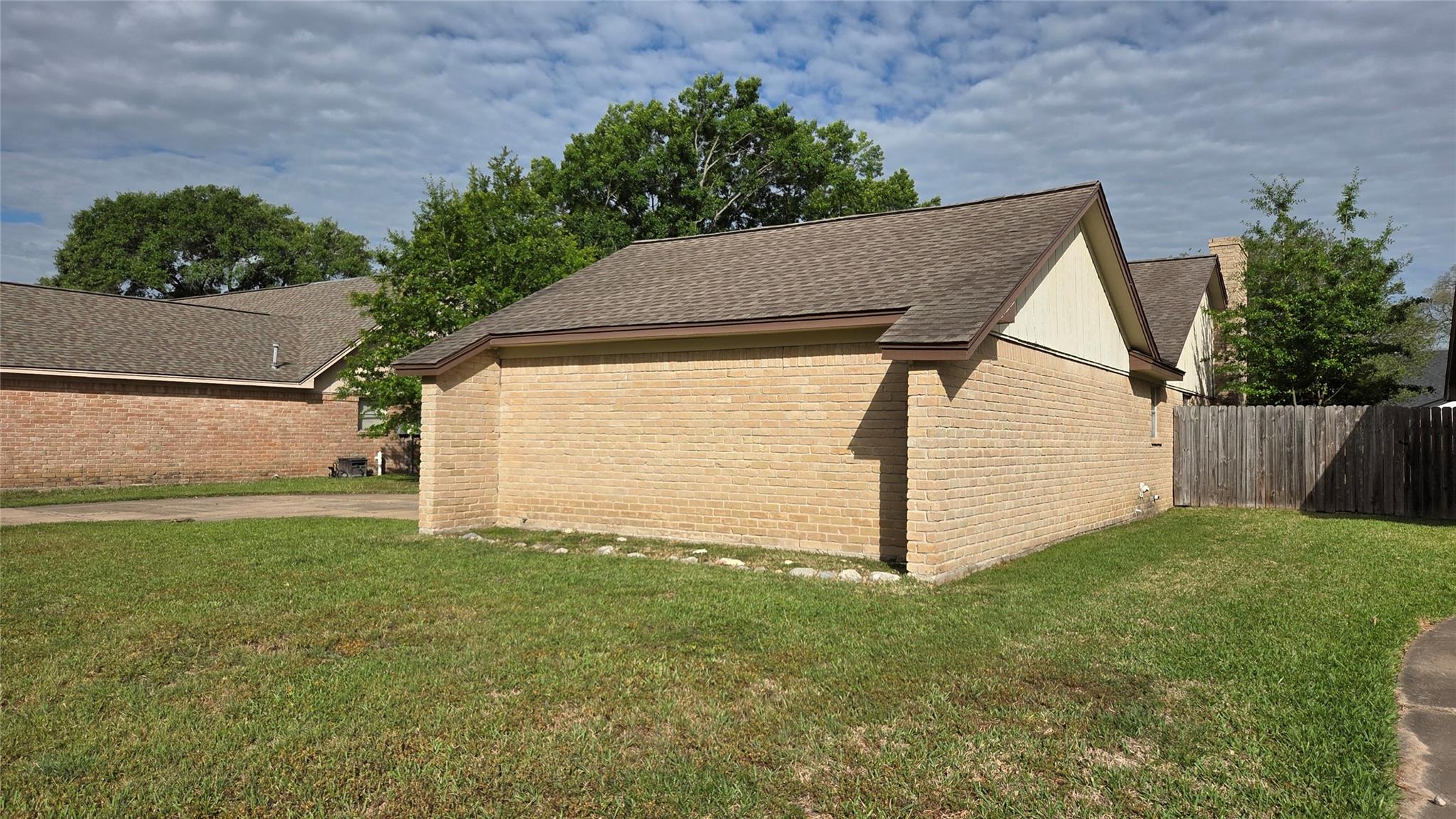 1026 White Sands Road
