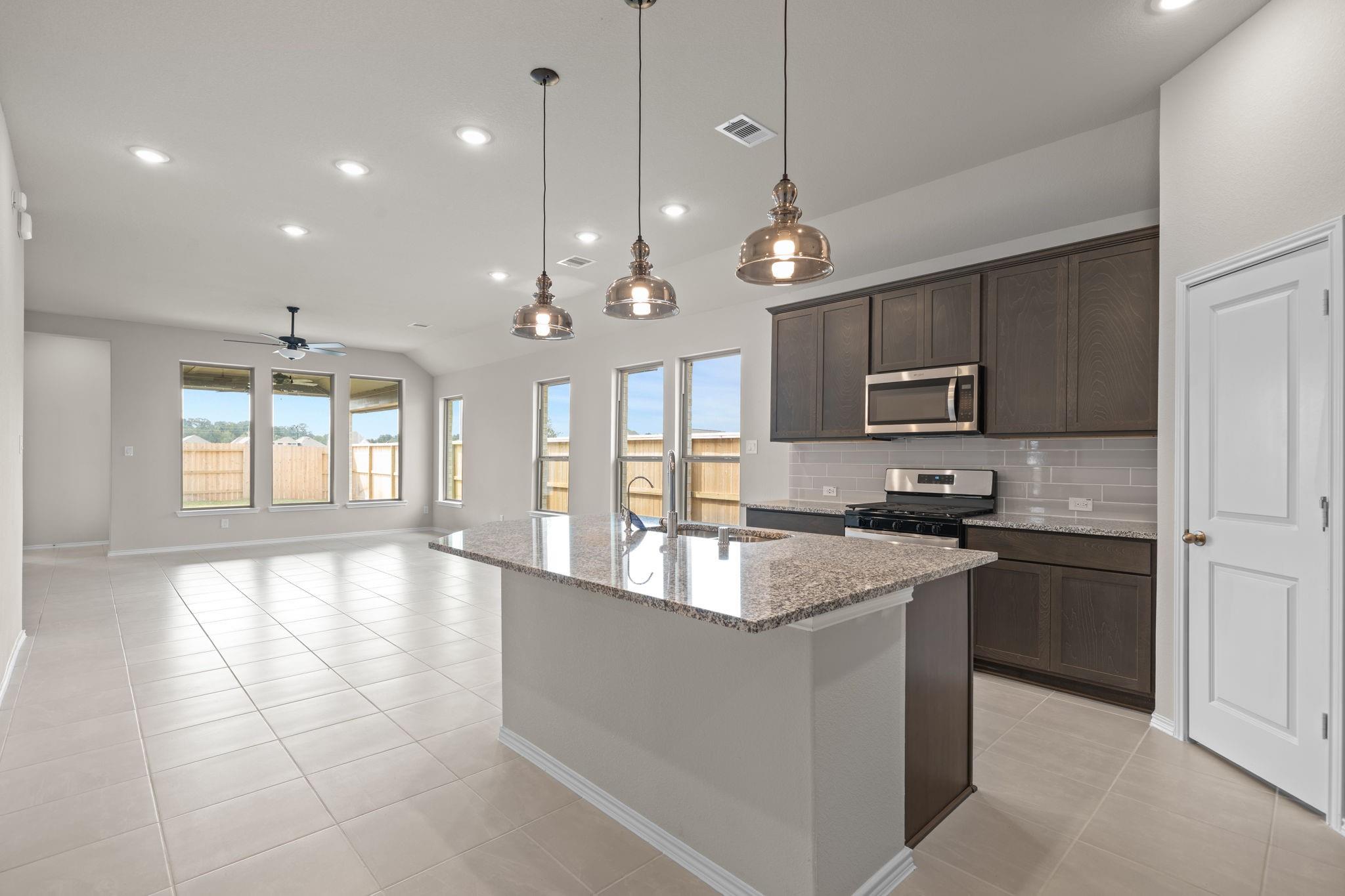 42675 Reminiscent Lane