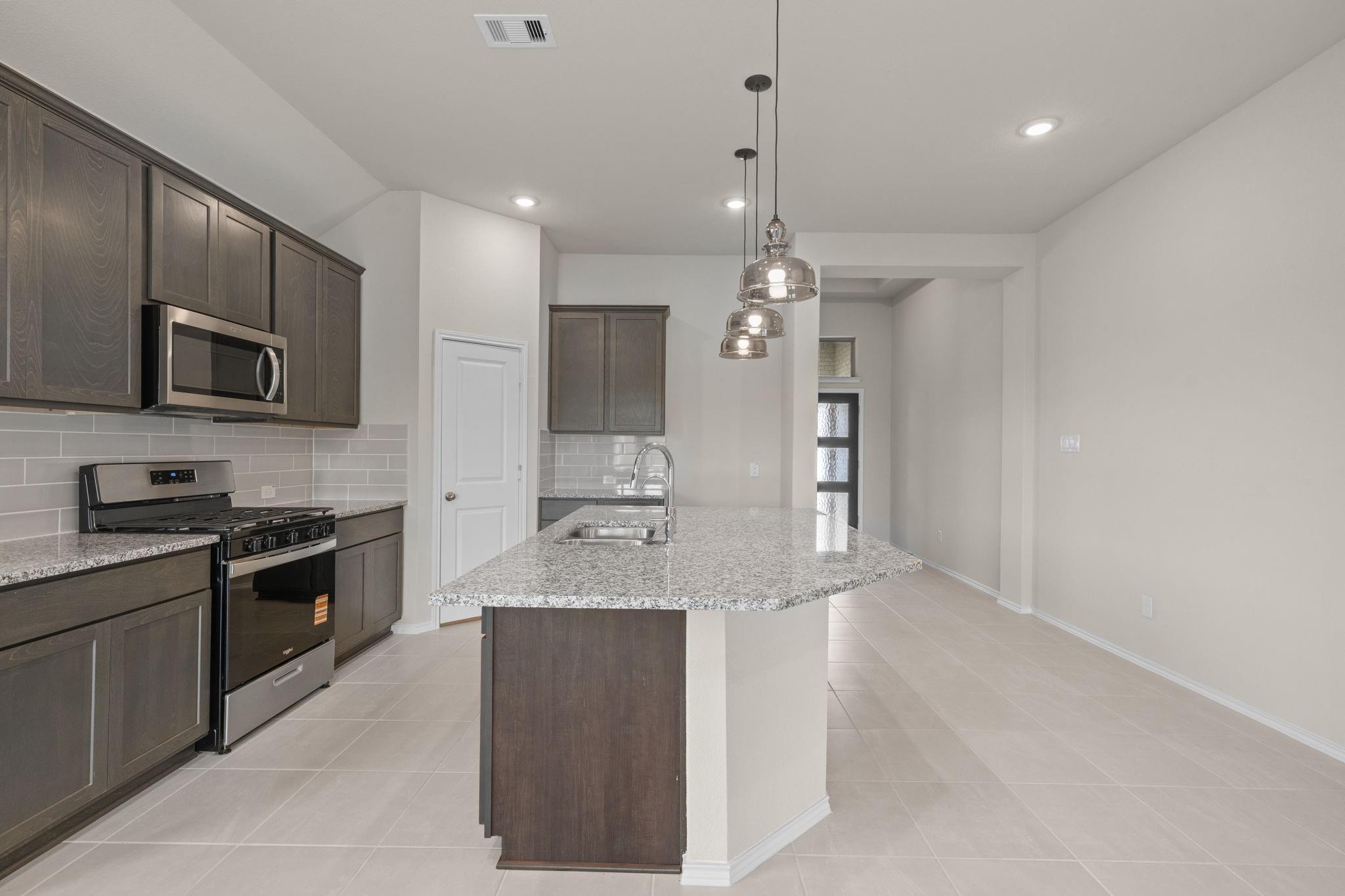 42675 Reminiscent Lane