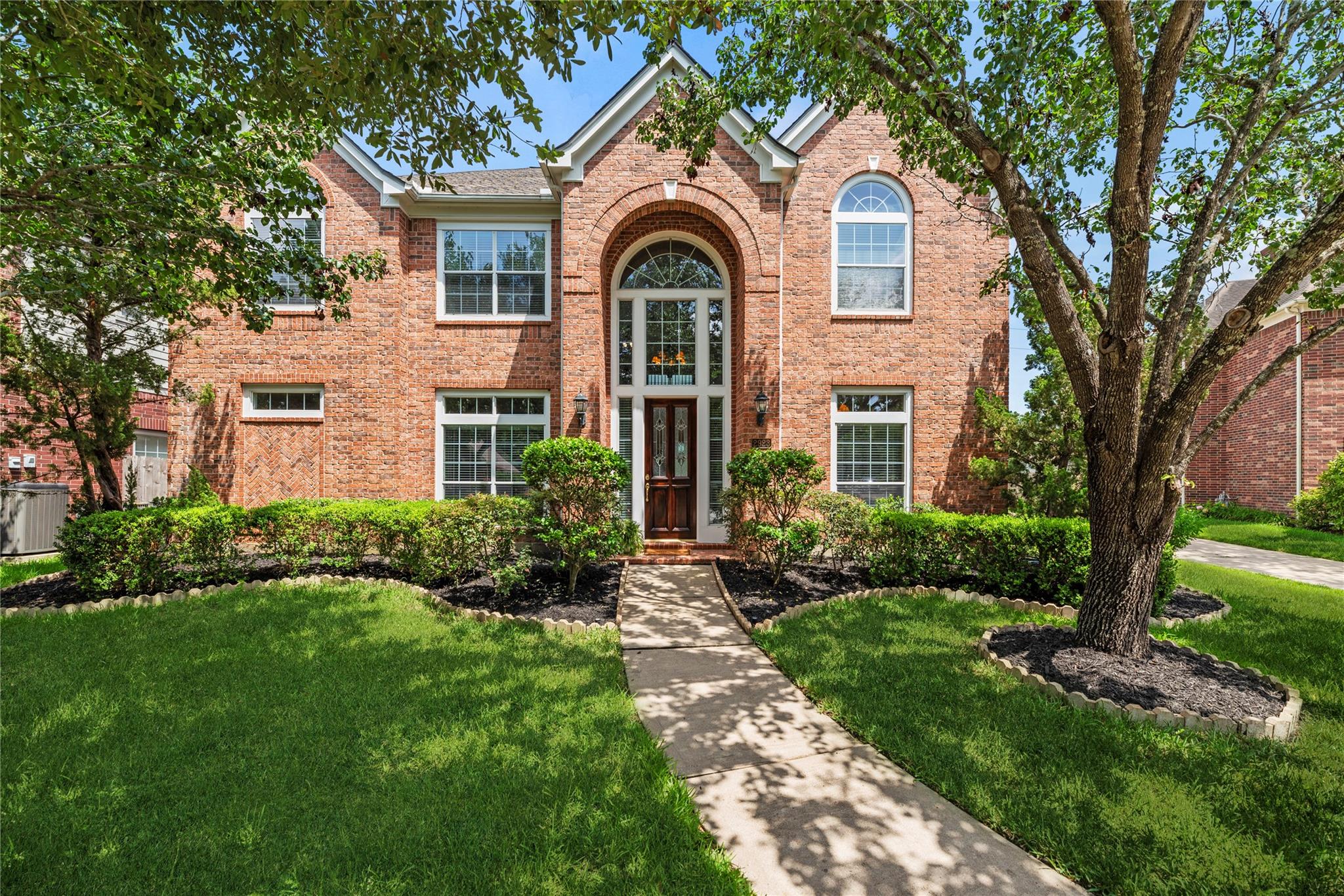 2923 Zachary Bend Lane