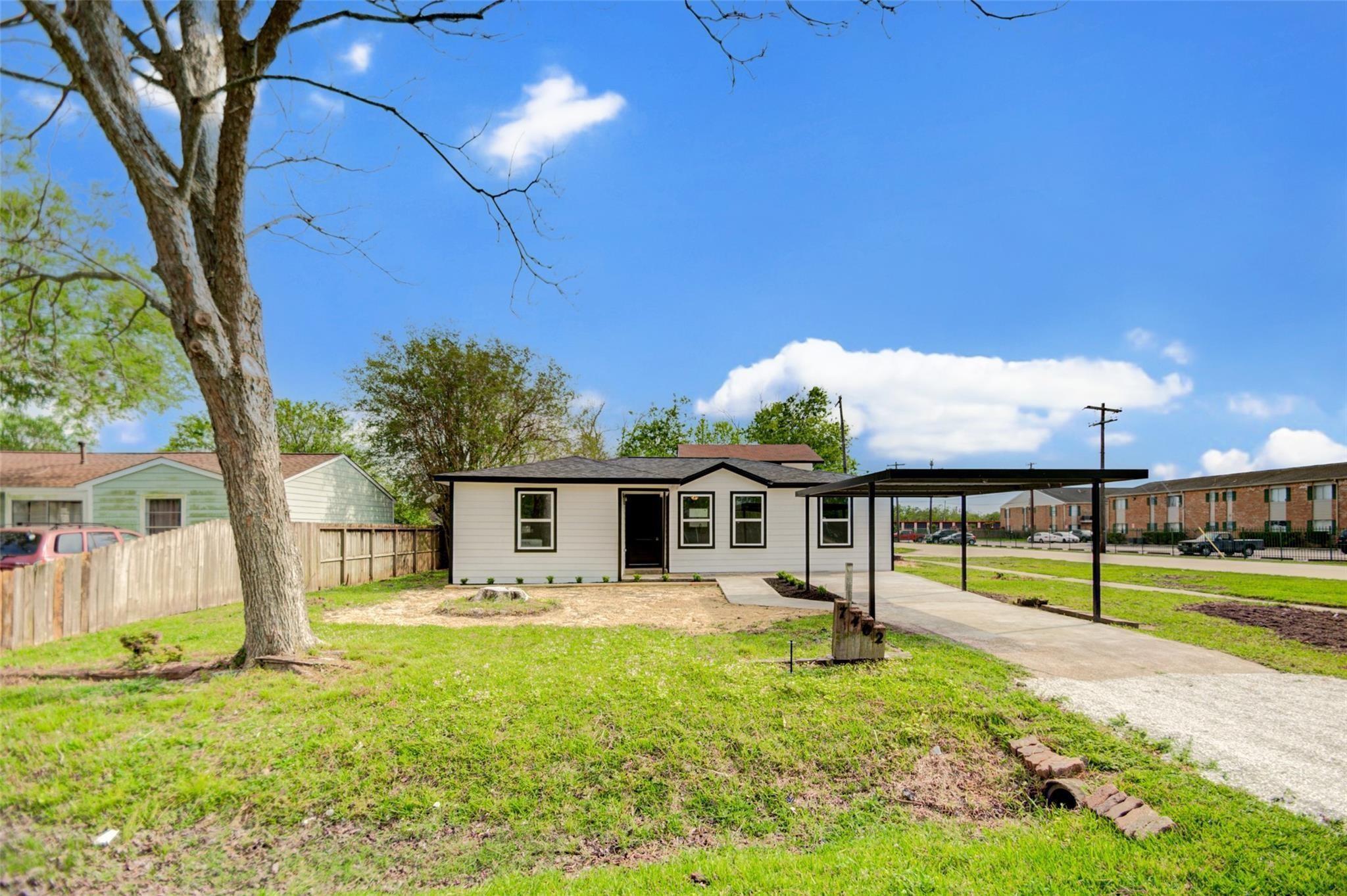 7402 Elbridge Lane