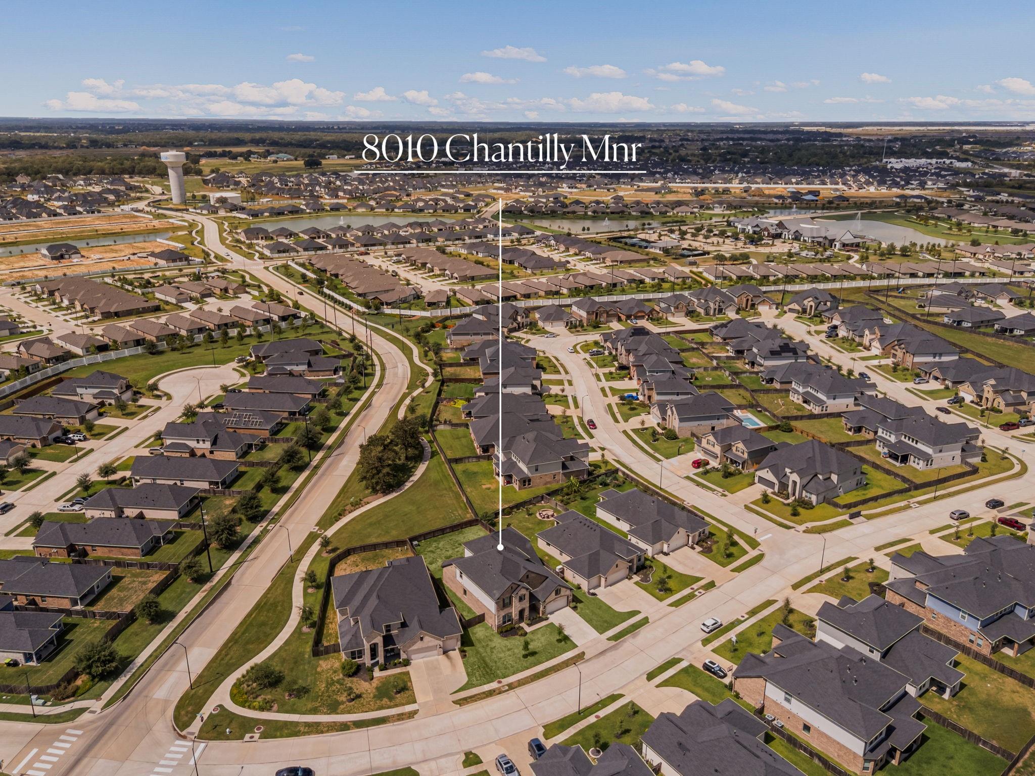 8010 Chantilly Manor