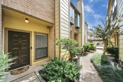 Photo of 8299 Cambridge Street #902, Houston, TX 77054 (MLS # 40126149) Photo of 8299 Cambridge Street #902, Houston, TX 77054 (MLS # 40126149)