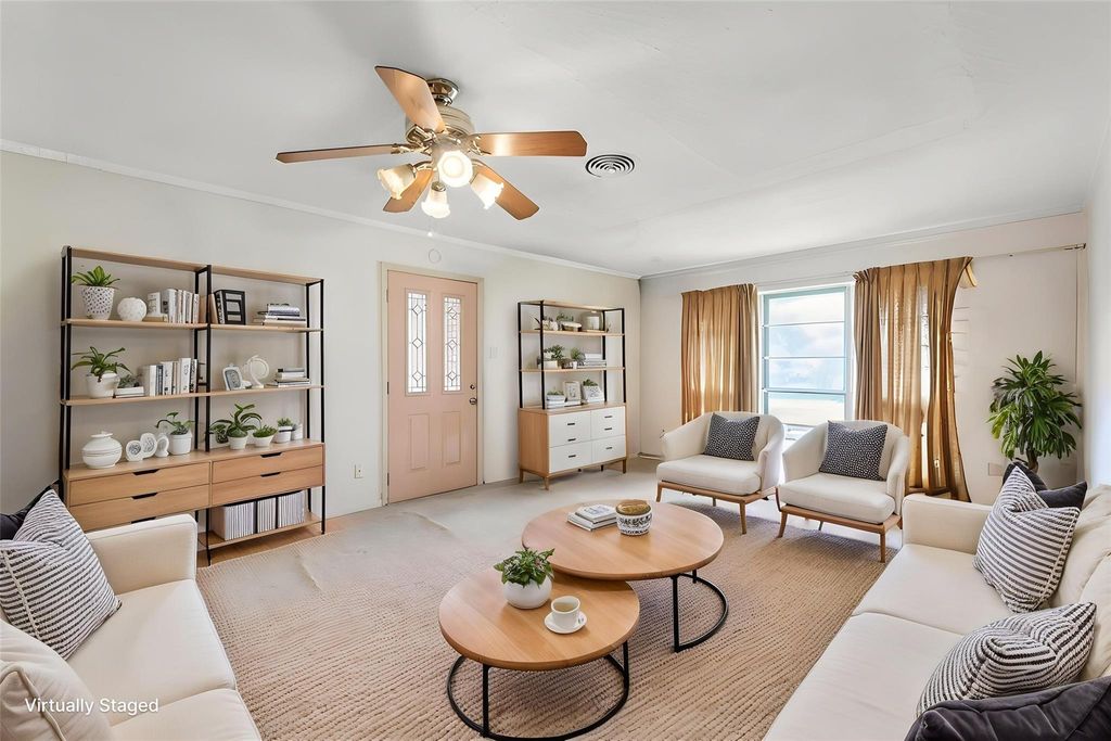 Photo of 5927 Clarewood Drive, Houston, TX 77081 (MLS # 60605799)