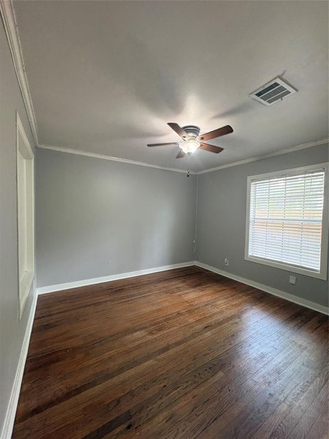 Tiny photo for 1315 Story Street, Houston, TX 77055 (MLS # 23303792)