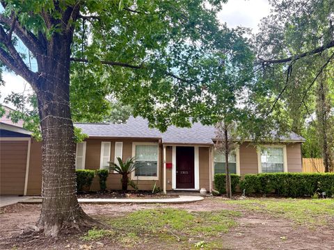 Photo of 1315 Story Street, Houston, TX 77055 (MLS # 23303792)