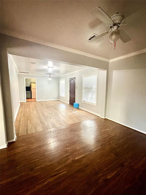 Tiny photo for 1315 Story Street, Houston, TX 77055 (MLS # 23303792)