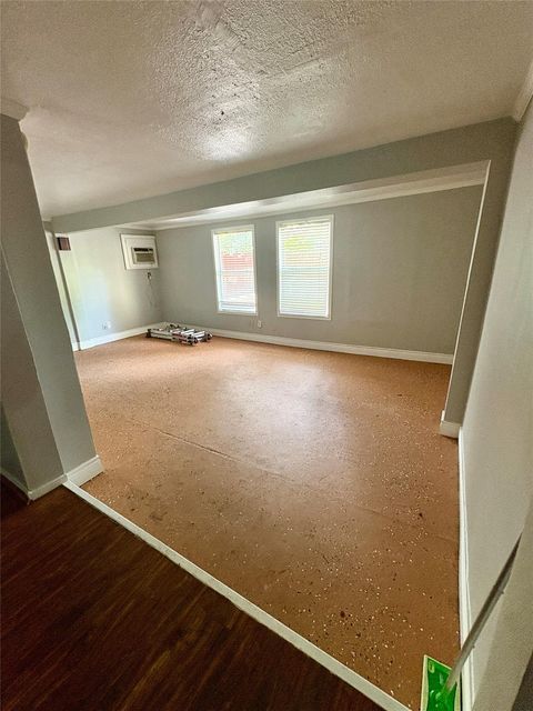 Tiny photo for 1315 Story Street, Houston, TX 77055 (MLS # 23303792)