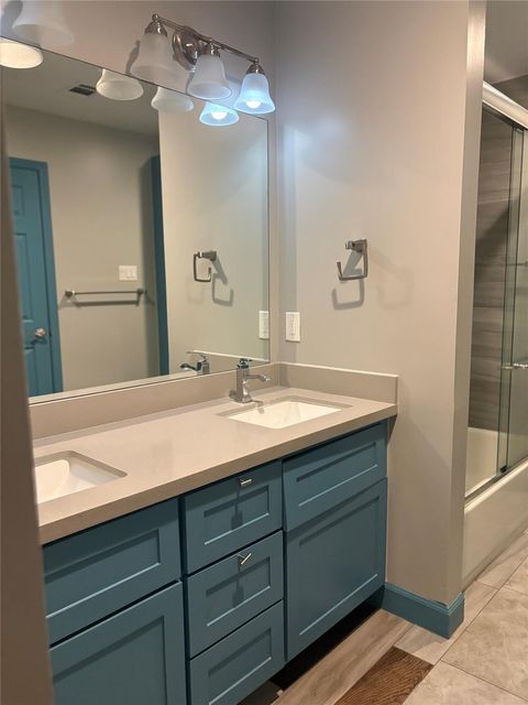 Tiny photo for 1315 Story Street, Houston, TX 77055 (MLS # 23303792)