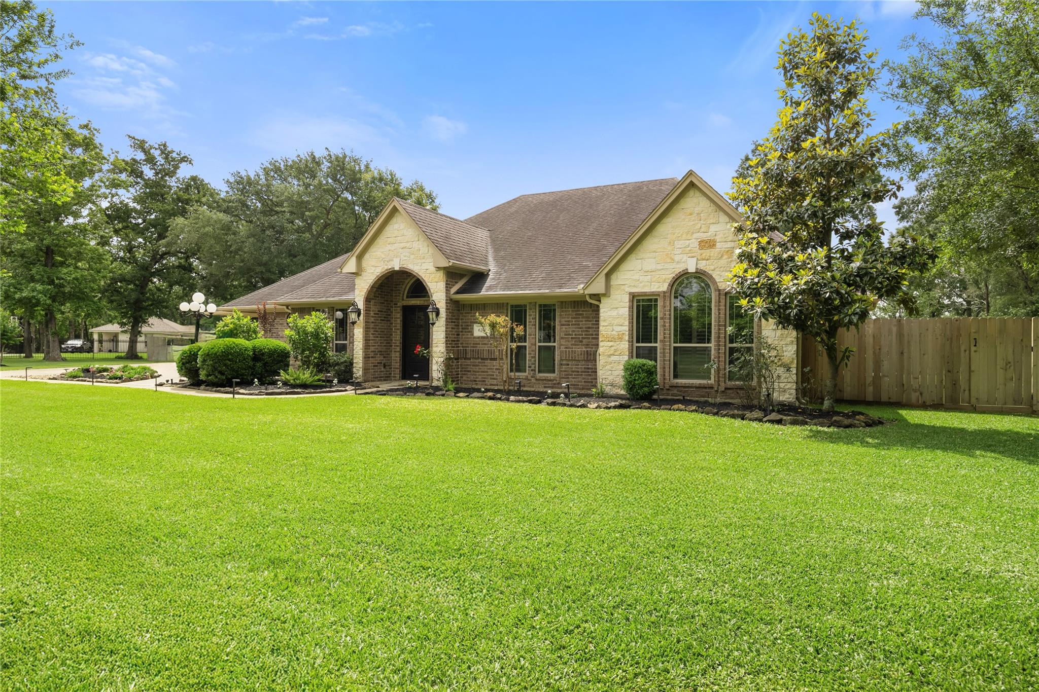 6222 Sjolander Circle