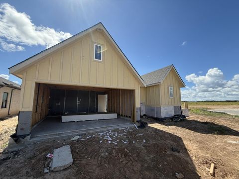 Photo of 5023 North Star Trail, Richmond, TX 77469 (MLS # 18394628) Photo of 5023 North Star Trail, Richmond, TX 77469 (MLS # 18394628)