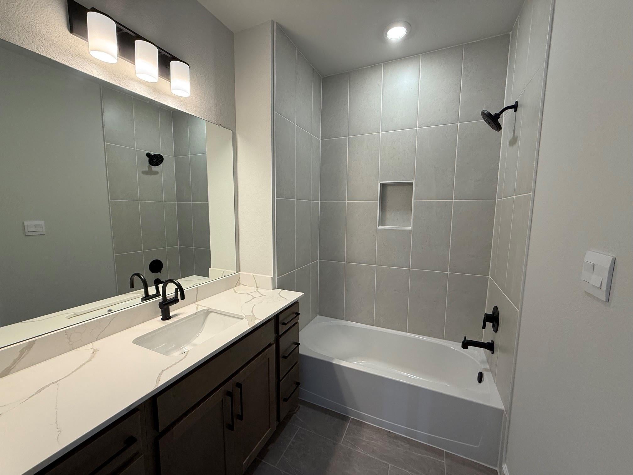 15176 Corbin Ct