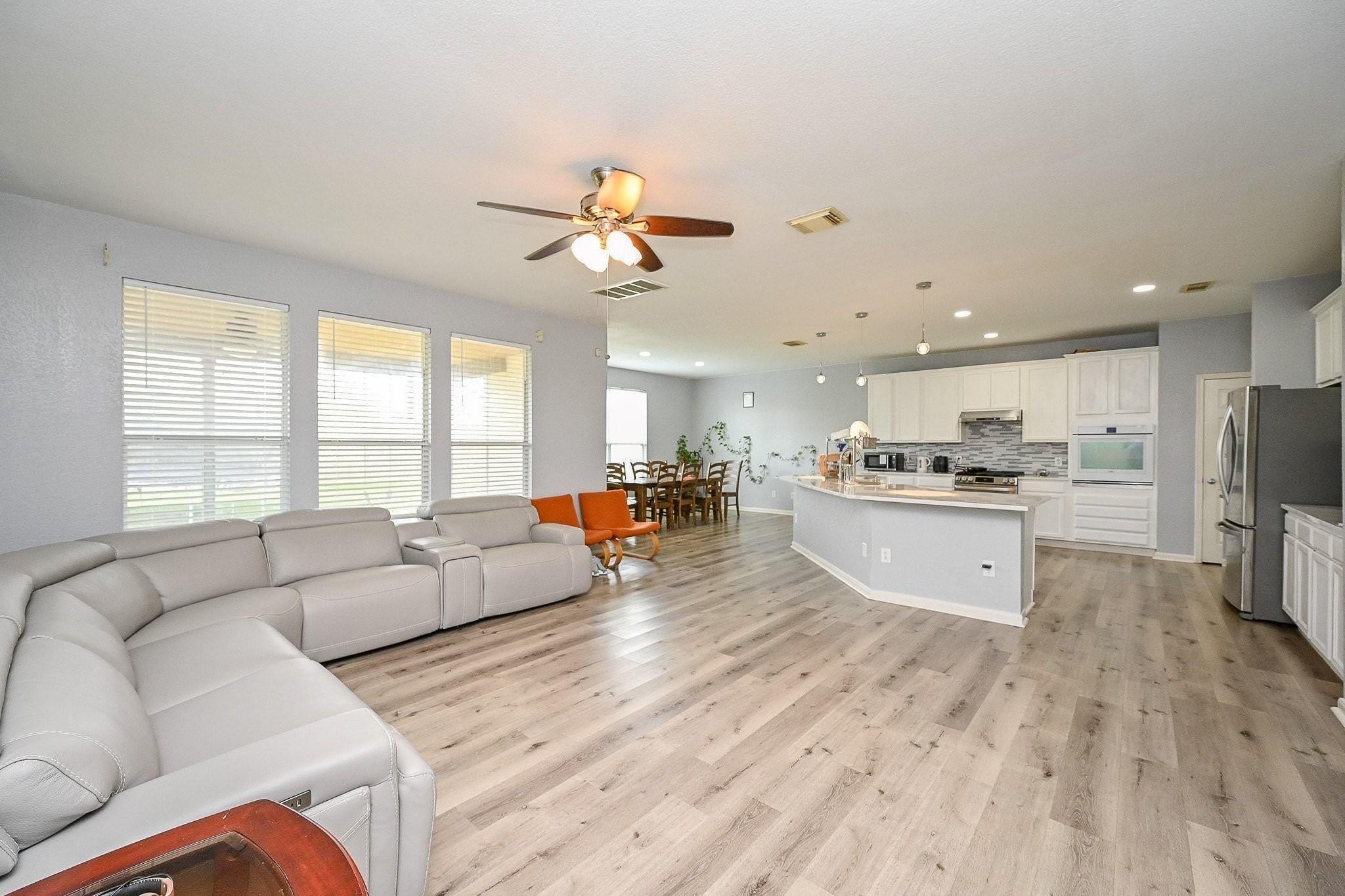 6638 Autumn Sunset Lane
