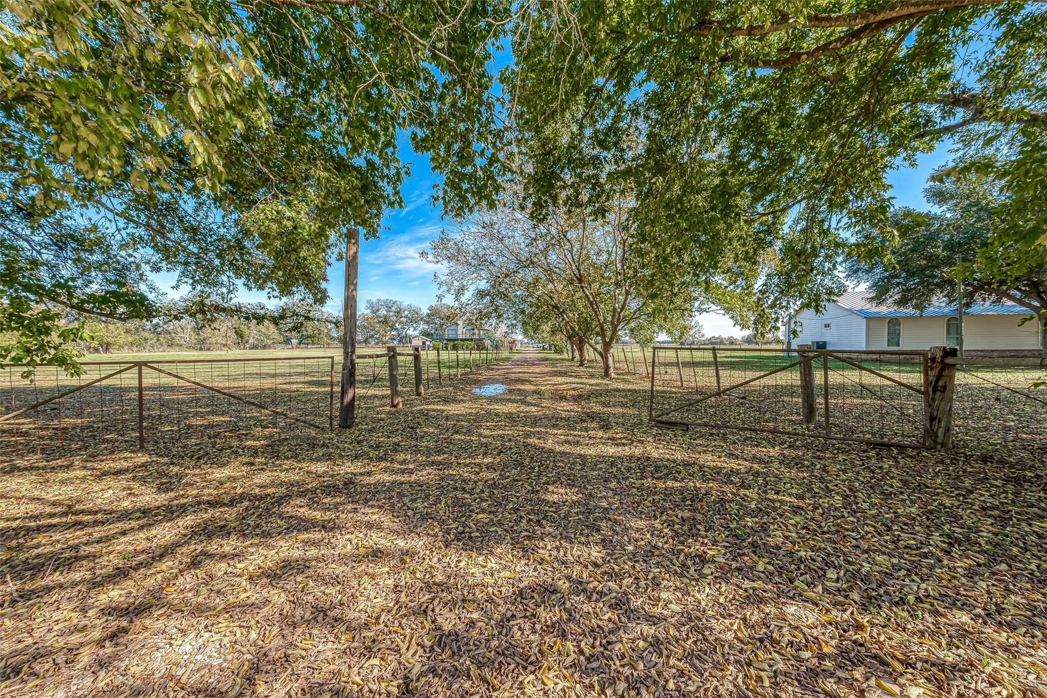 4502 Gainsborough Drive