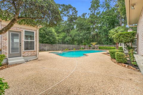 Tiny photo for 142 W Shadowpoint Circle, The Woodlands, TX 77381 (MLS # 79252461)