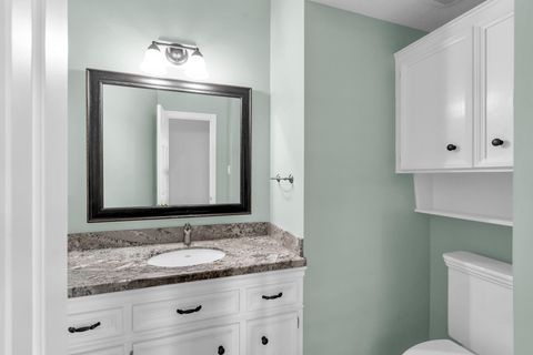 Tiny photo for 142 W Shadowpoint Circle, The Woodlands, TX 77381 (MLS # 79252461)