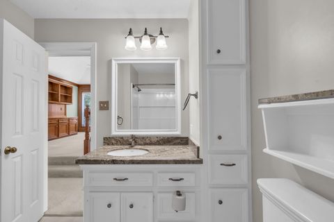 Tiny photo for 142 W Shadowpoint Circle, The Woodlands, TX 77381 (MLS # 79252461)