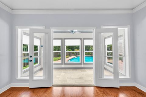 Tiny photo for 142 W Shadowpoint Circle, The Woodlands, TX 77381 (MLS # 79252461)